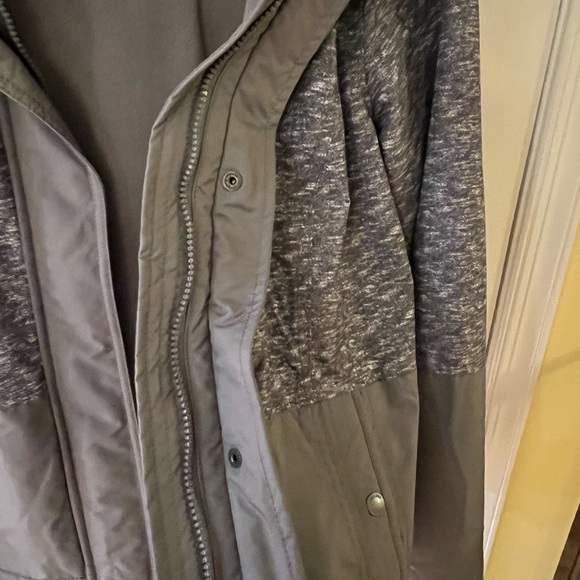 Hollister woman’s All-weather jacket - Picture 7 of 11